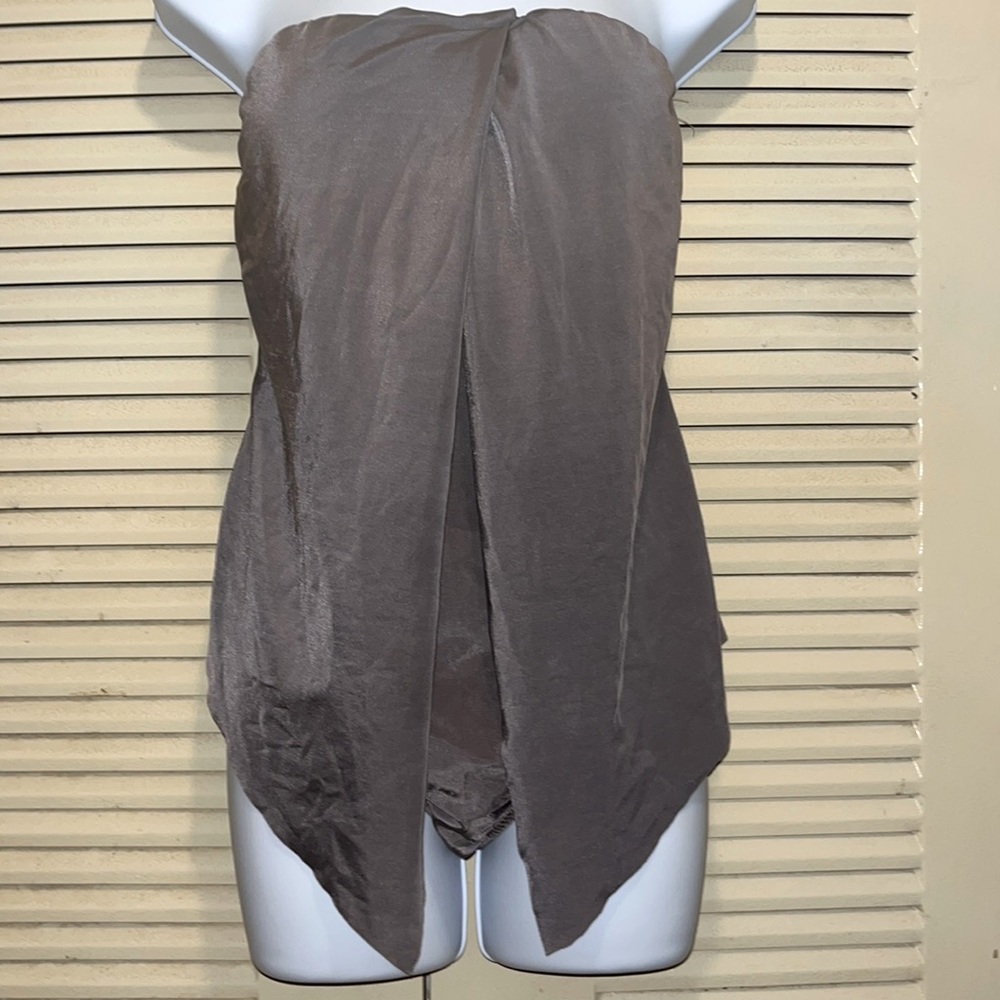 PEEK A BOO ONE PIECE BATHING SUIT
